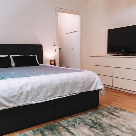 Messe Apartments In The Center Of バーゼル エクステリア 写真